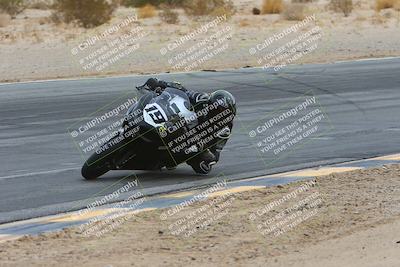 media/Feb-07-2025-CVMA Friday Practice (Fri) [[7034960ba2]]/2-Racer 2/Session 5 (Turn 10 Inside Set 1)/